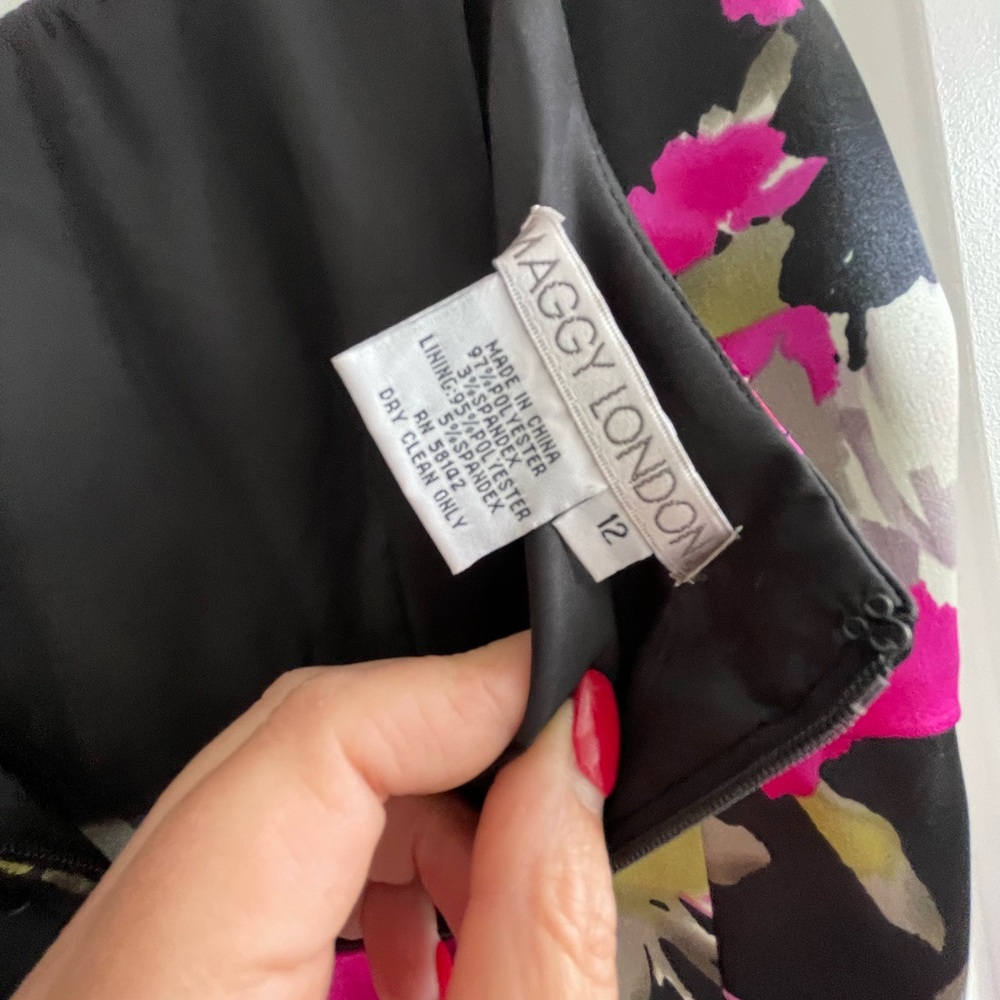 EUC! Maggy London Floral Midi Dress Sleeveless Scoop Neck - Picture 9 of 11
